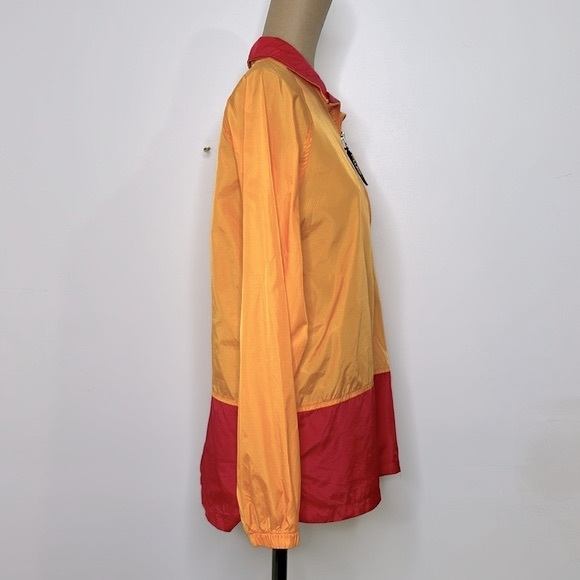 L.L. Bean 🧡 Lightweight Windbreaker Packable Hiking & Camping Spring Jacket - Picture 4 of 14